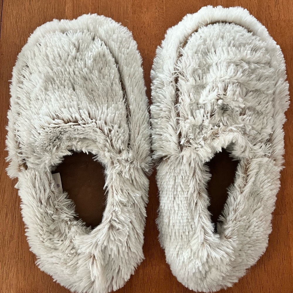 Warmies marshmallow brown slippers - only worn a few times